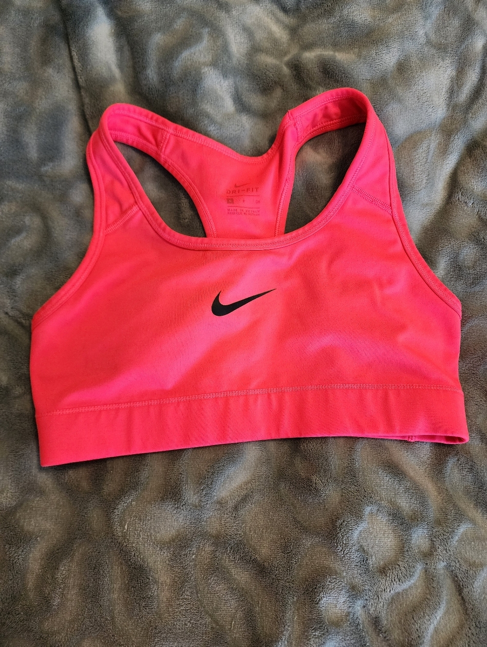 Nike Womens Dri Fit Sports Bra Hot Pink Small
